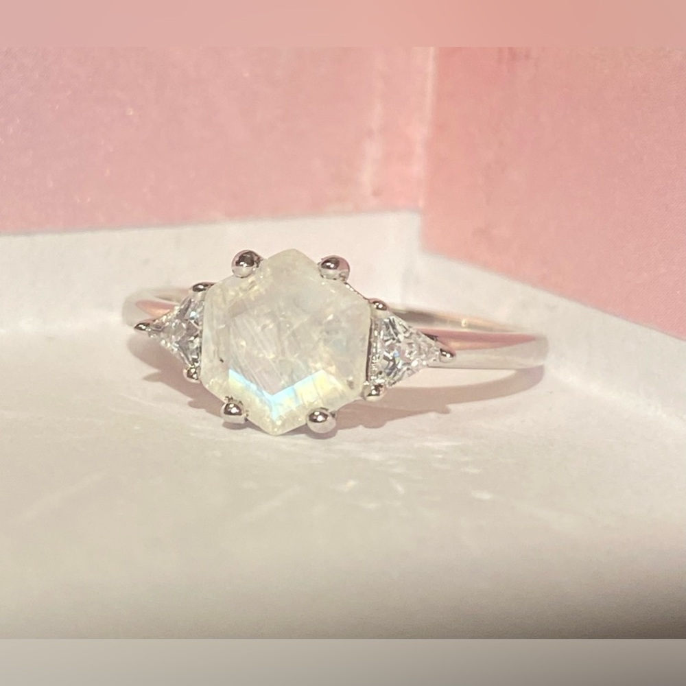 Moonstone Ring S925